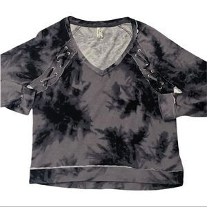 Mudd Tie Dye Long Sleeve V Neck Top